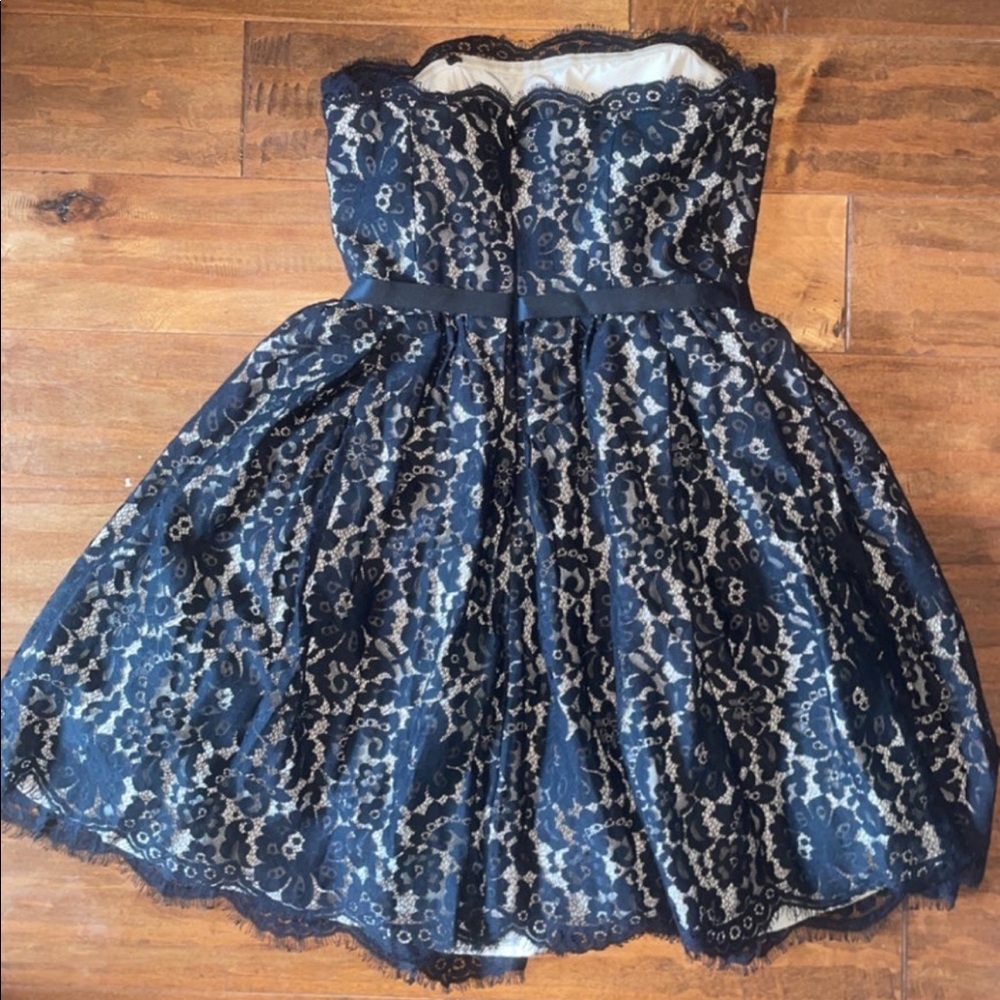 Neiman Marcus robert rodriquez black lace dress
